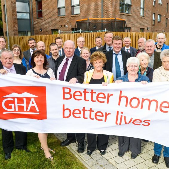 Officials welcome the new GHA homes in Pollokshaws